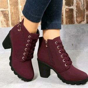 Buckle Decore Boots.Womans.